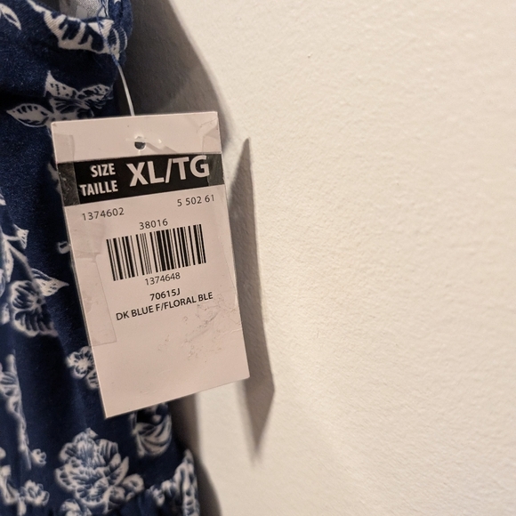 Womens Shirts Brand New with tag from Justify Size XL - Picture 3 of 3